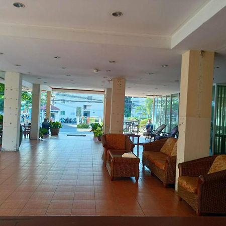 เชคเวลล์แมนชั่น Hotel Pattaya ภายนอก รูปภาพ
