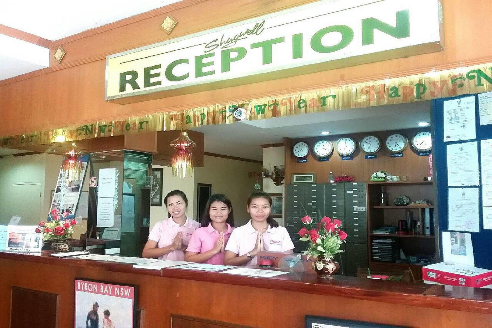 เชคเวลล์แมนชั่น Hotel Pattaya ภายนอก รูปภาพ